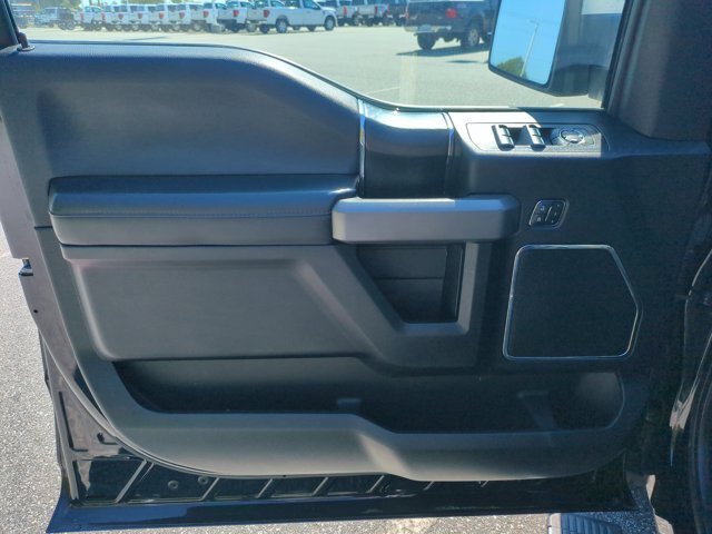 Certified 2018 Ford F150 Platinum w/ Equipment Group 701A Luxury AWD/4WD image 13