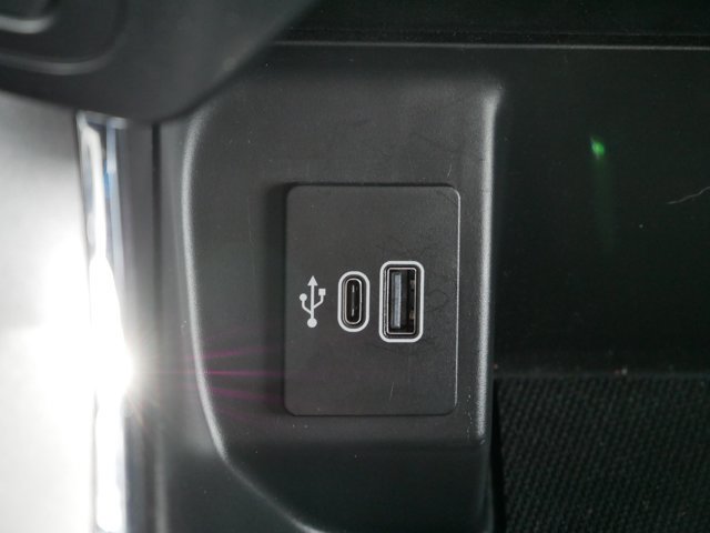 Certified 2025 Ford F150 XLT w/ Equipment Group 302A MID AWD/4WD image 26