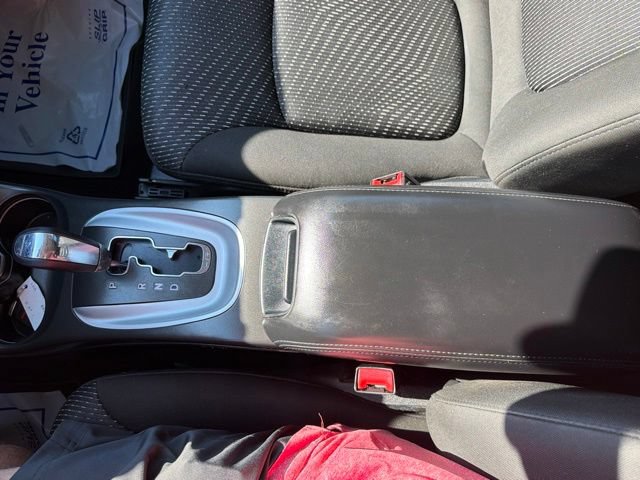 Used 2020 Dodge Journey SE w/ Blacktop Package FWD image 13