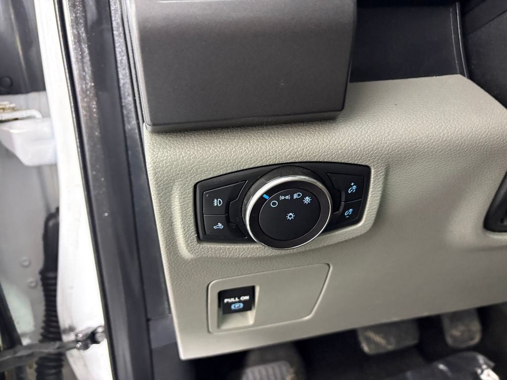 Certified 2018 Ford F150 XLT AWD/4WD image 14