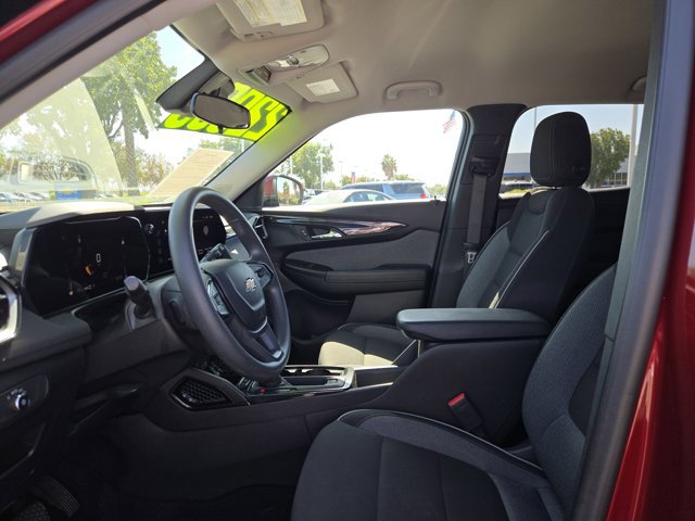 Used 2025 Chevrolet TrailBlazer LT AWD/4WD image 26