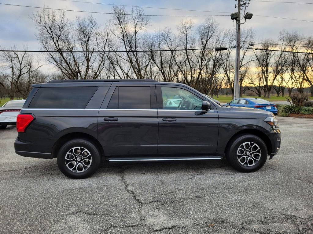 Certified 2023 Ford Expedition Max XLT image 6