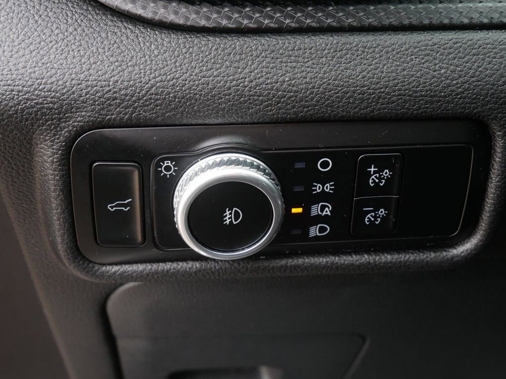 Certified 2023 Ford Explorer ST-Line AWD/4WD image 19