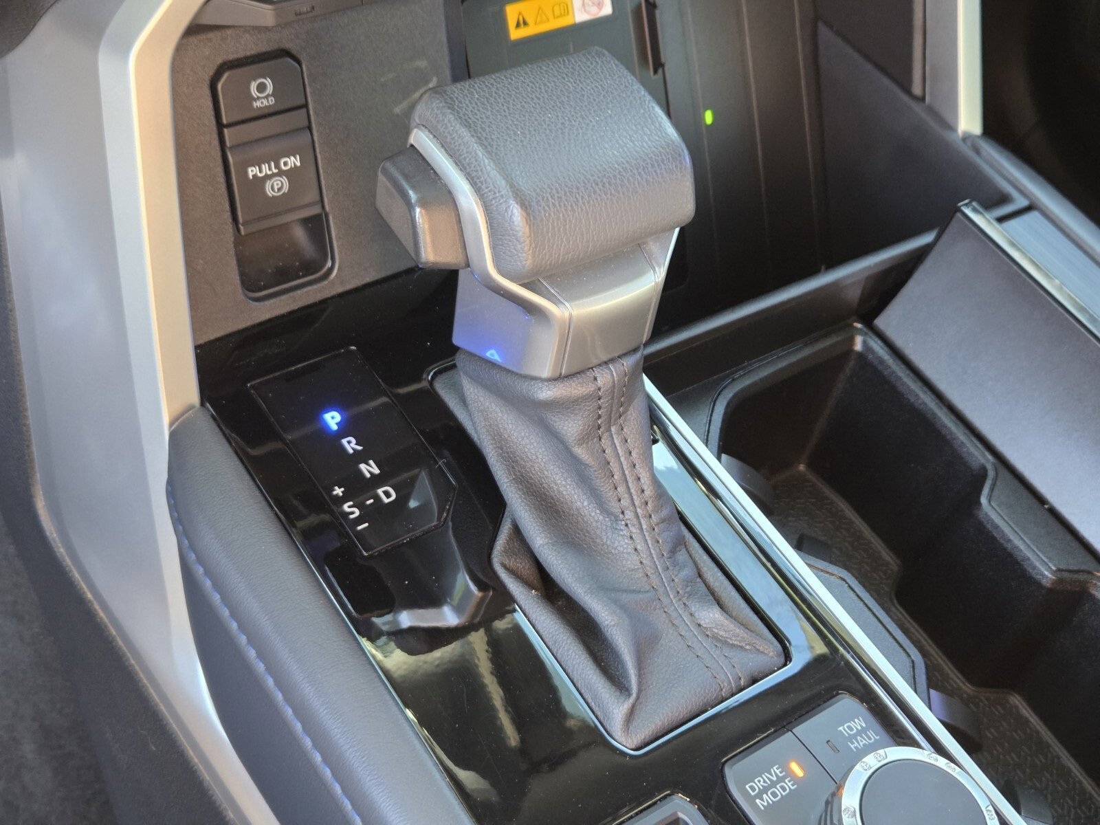 Used 2023 Toyota Sequoia Platinum image 24