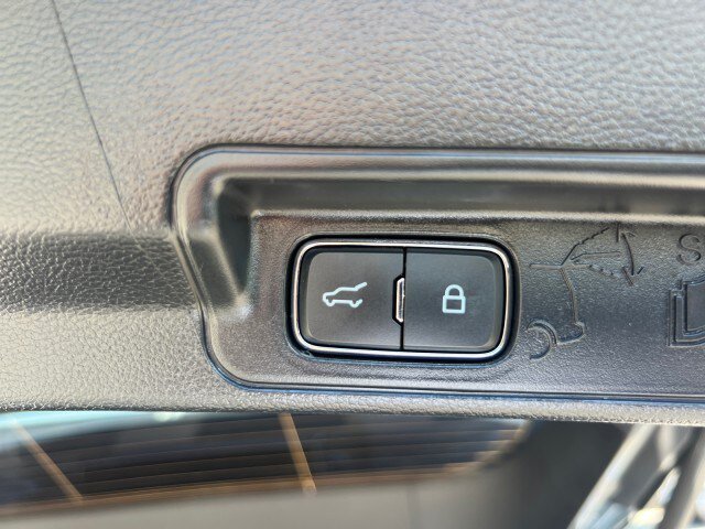 Certified 2026 Ford Explorer ST-Line AWD/4WD image 25