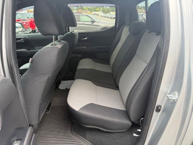 Used 2023 Toyota Tacoma TRD Off-Road AWD/4WD image 13