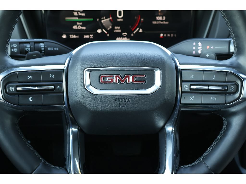 Used 2025 GMC Terrain Elevation AWD/4WD image 28