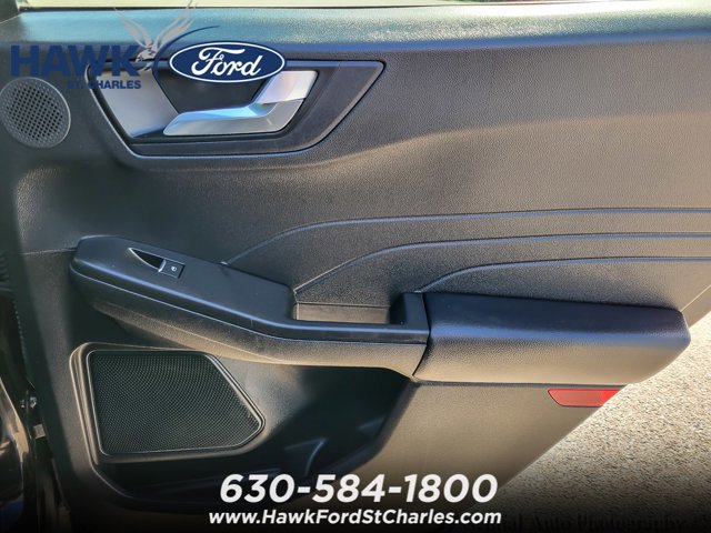 Certified 2021 Ford Escape Titanium w/ Class II Trailer Tow Package AWD/4WD image 22