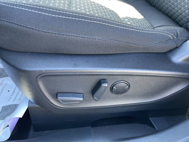 Certified 2023 Ford Escape Active AWD/4WD image 5