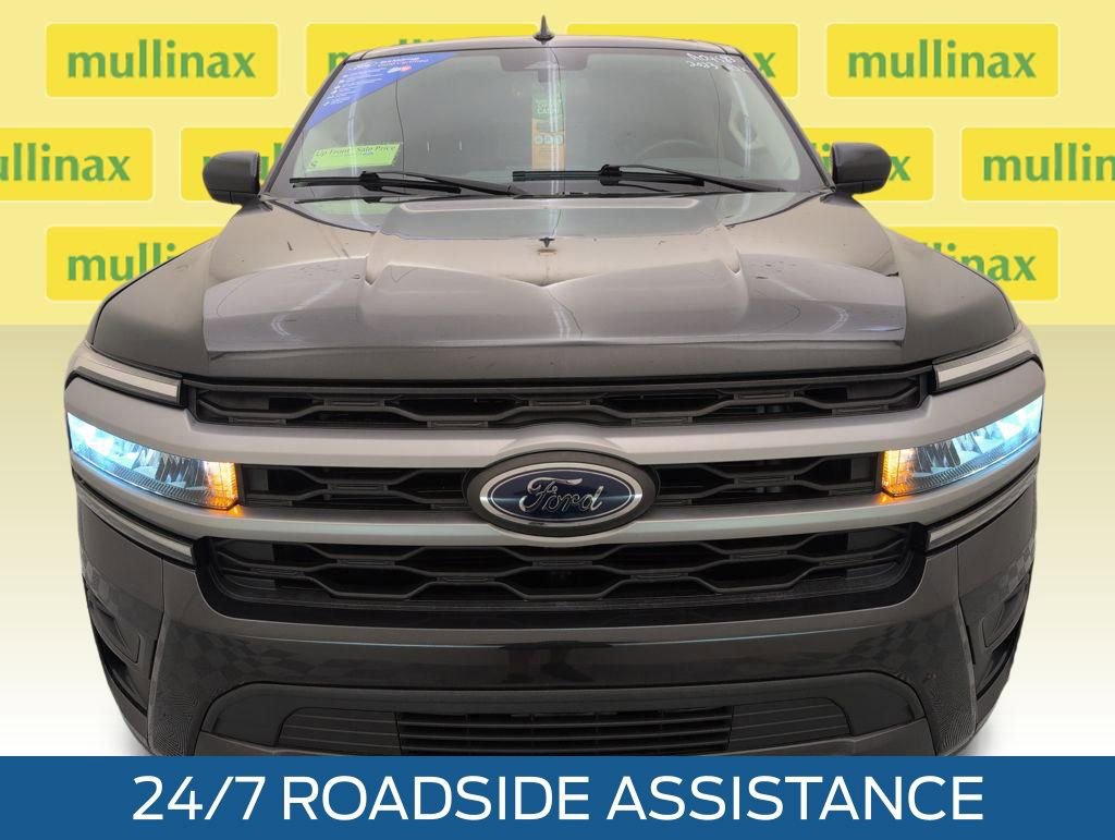 Certified 2023 Ford Expedition XLT image 8