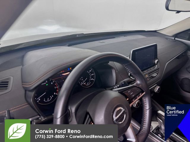 Used 2020 Nissan Altima 2.5 SR FWD image 11