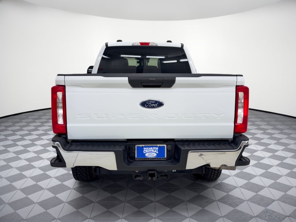 Certified 2024 Ford F250 XLT AWD/4WD image 11