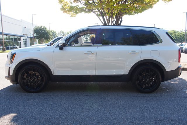 Used 2022 Kia Telluride SX w/ SX Prestige Package AWD/4WD image 4