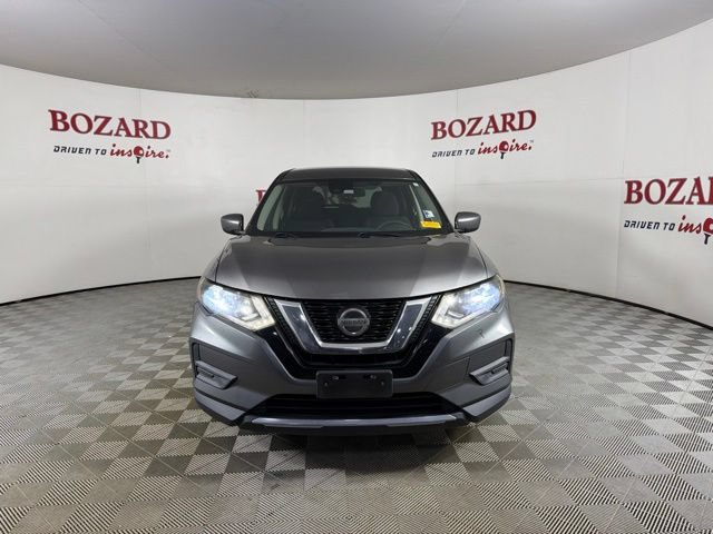 Used 2019 Nissan Rogue S FWD image 2