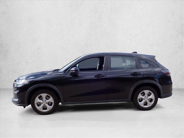 Used 2023 Honda HR-V LX image 2