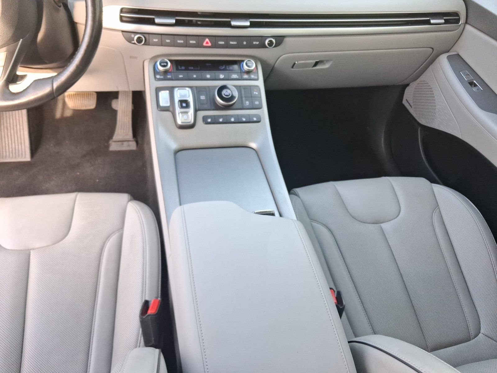 Used 2024 Hyundai Palisade SEL FWD image 11
