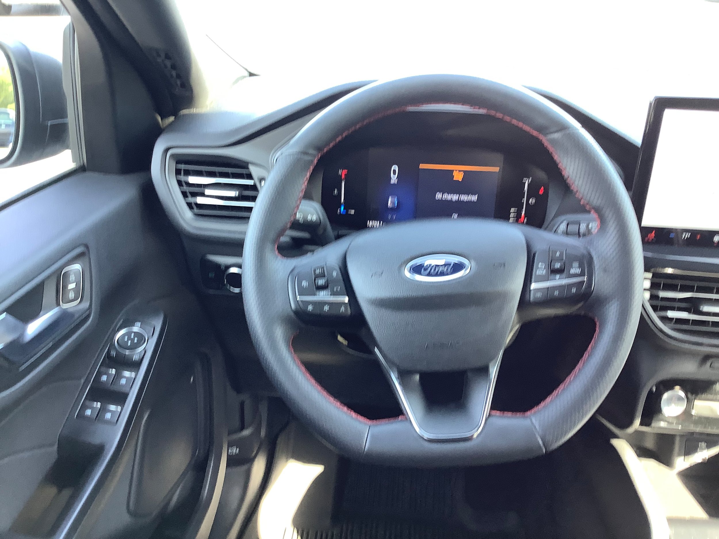 Certified 2024 Ford Escape ST-Line w/ Tech Pack #1 AWD/4WD image 7