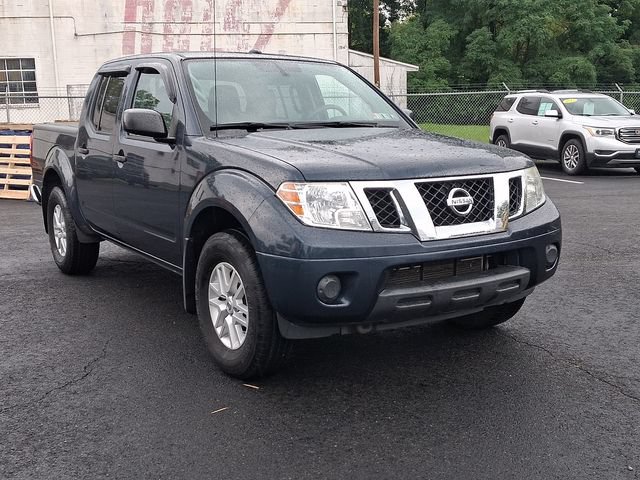 Used 2018 Nissan Frontier SV AWD/4WD image 2