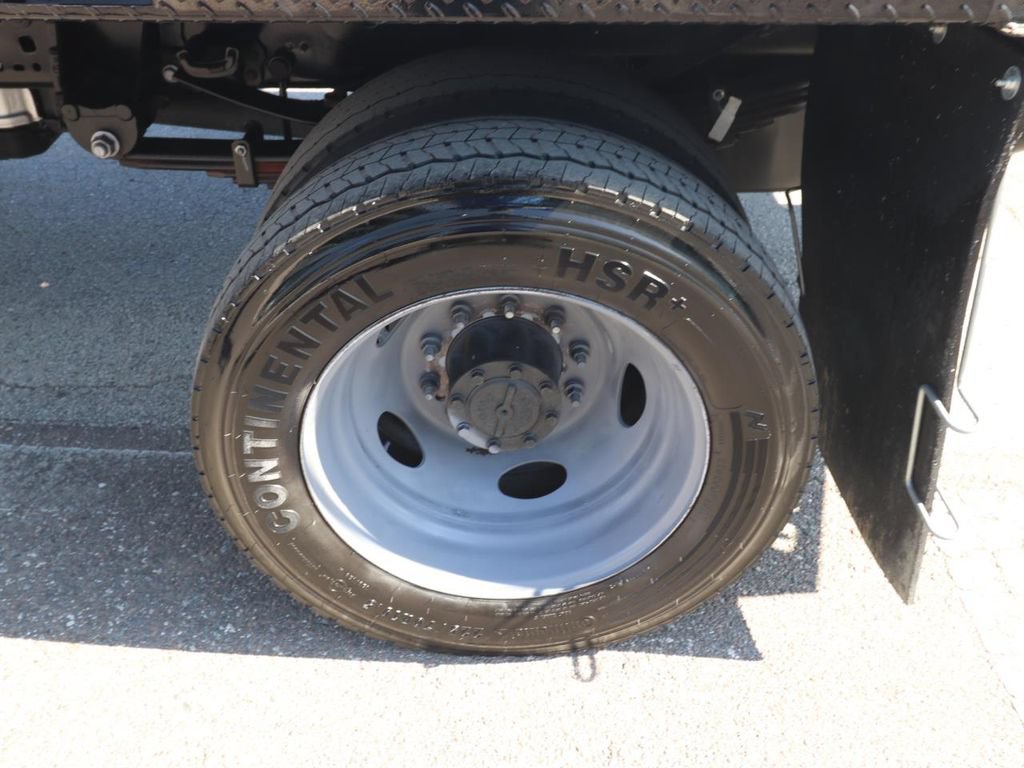 Certified 2024 Ford F550 4x4 Crew Cab Super Duty image 15
