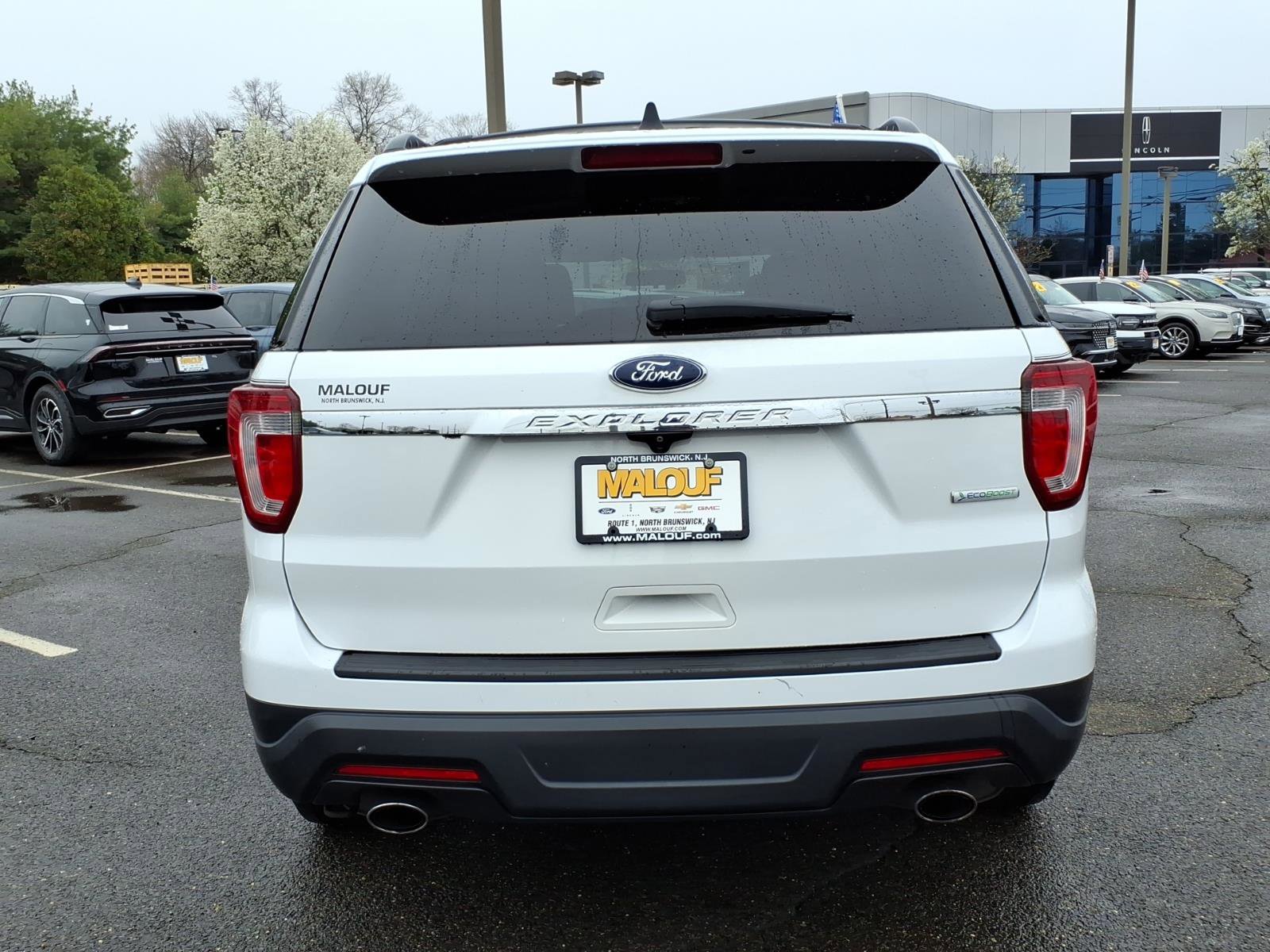 Certified 2018 Ford Explorer FWD image 5