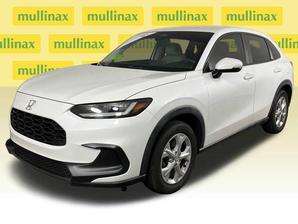 Used 2023 Honda HR-V LX image 1