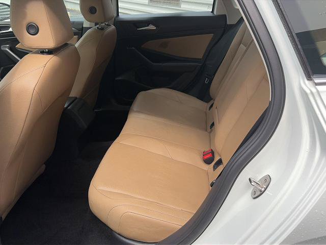 Used 2019 Volkswagen Jetta SEL FWD image 18