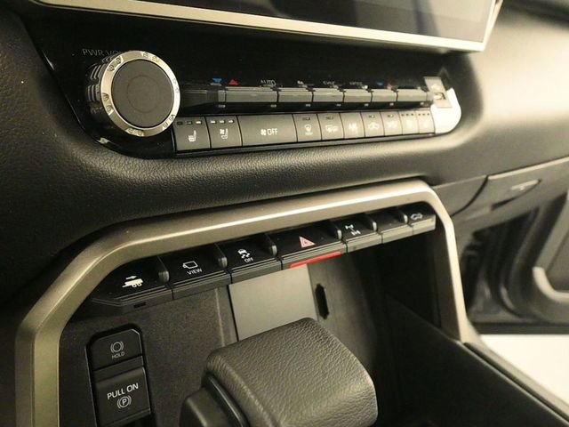 Used 2025 Toyota Tundra Limited w/ TRD Off-Road Package image 17