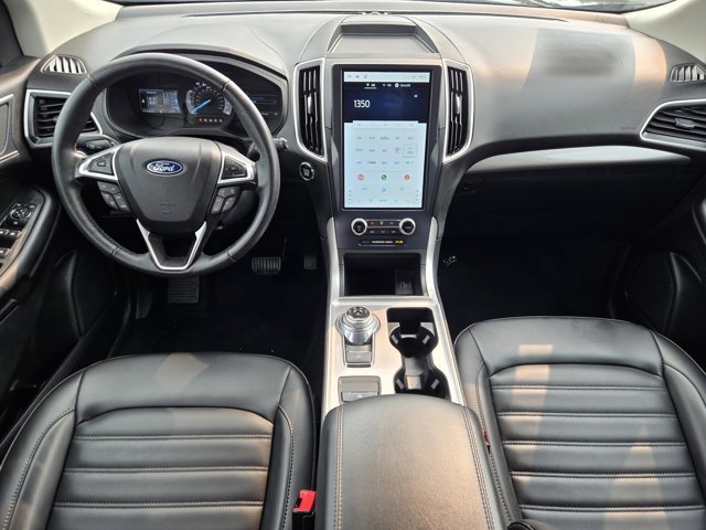 Certified 2024 Ford Edge SEL w/ Convenience Package AWD/4WD image 12