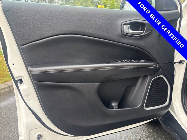 Used 2019 Jeep Compass Latitude w/ Cold Weather Group image 15