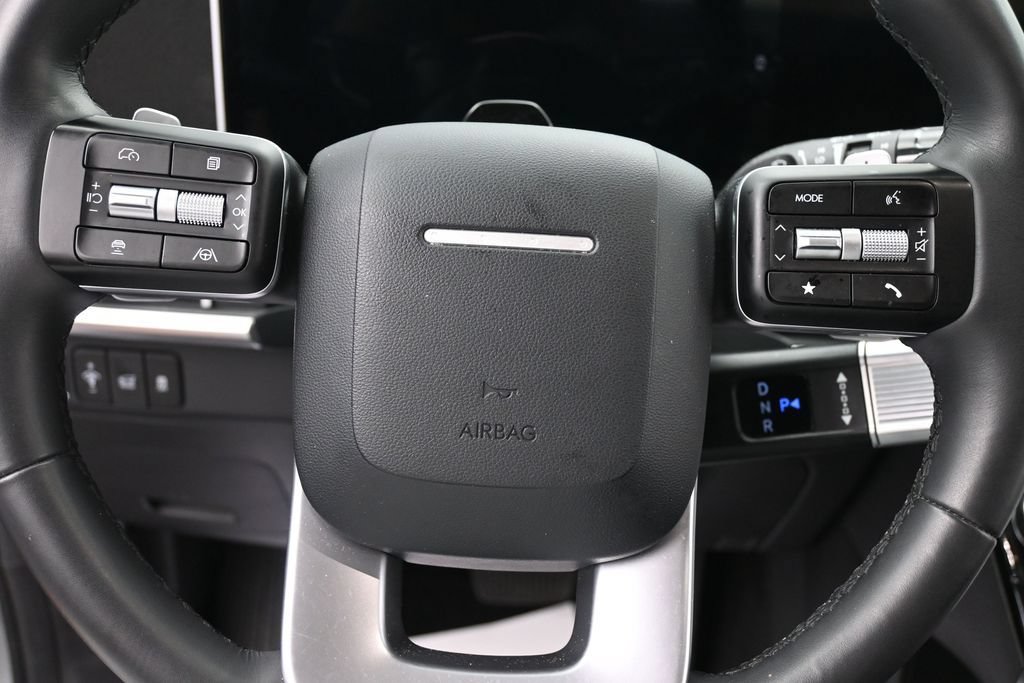 Used 2025 Hyundai Santa Fe SEL AWD/4WD image 14