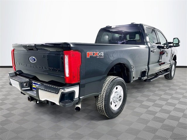 Certified 2025 Ford F350 XLT w/ FX4 Off-Road Package image 5