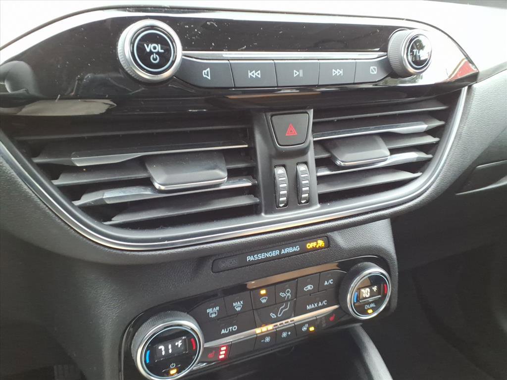 Certified 2021 Ford Escape Titanium image 22