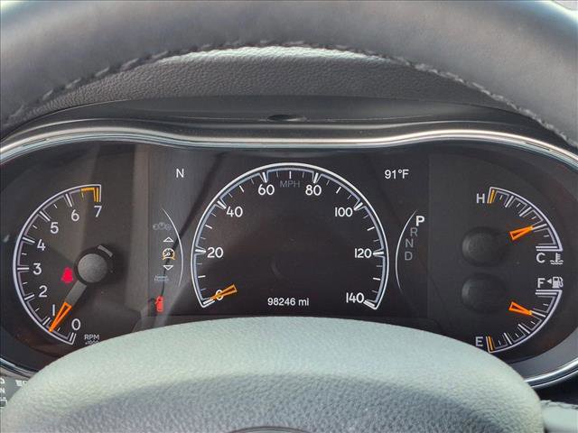 Used 2018 Jeep Grand Cherokee Altitude RWD image 11