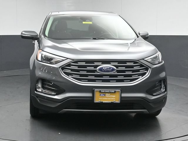 Certified 2024 Ford Edge Titanium AWD/4WD image 2