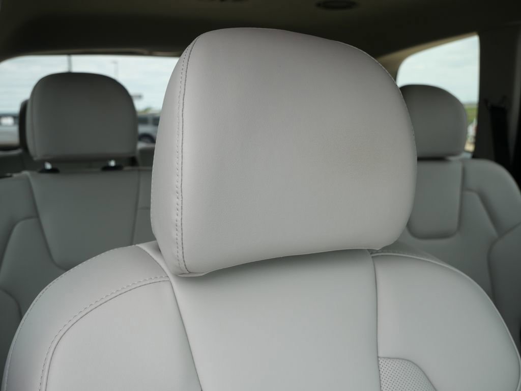 Used 2023 Kia Telluride S w/ S Sunroof Package image 19