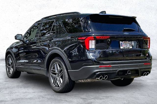 Certified 2025 Ford Explorer ST AWD/4WD image 12