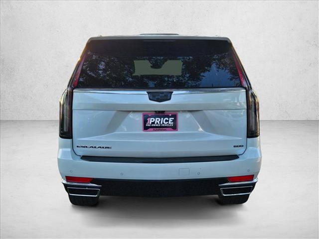 Used 2022 Cadillac Escalade Premium Luxury RWD image 7