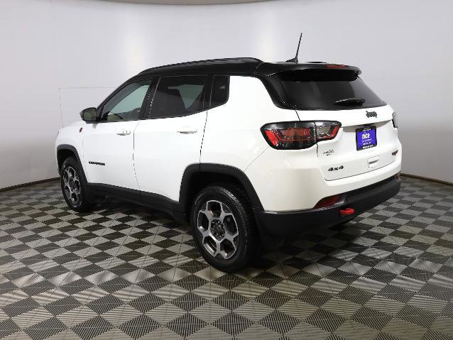 Used 2022 Jeep Compass Trailhawk w/ Trailhawk Elite Group image 2
