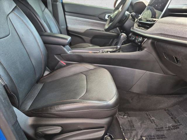 Used 2023 Jeep Compass Latitude w/ Sun and Sound Group AWD/4WD image 22