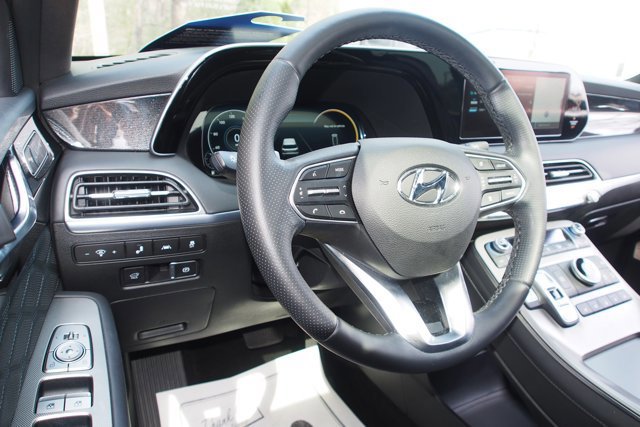 Used 2022 Hyundai Palisade Calligraphy w/ Winter Package image 18