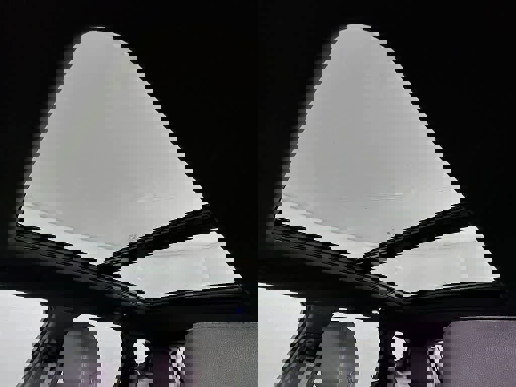 Used 2023 Chevrolet Blazer RS w/ Driver Confidence II Package image 31