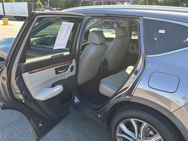 Used 2022 Honda CR-V Touring image 29