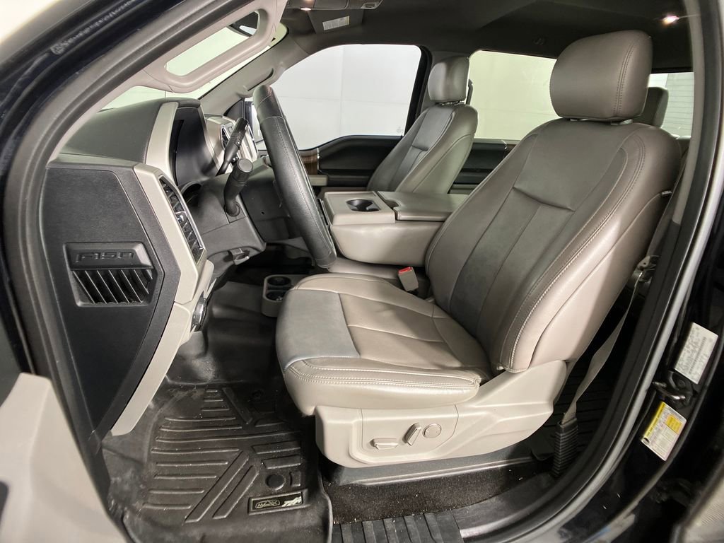 Certified 2018 Ford F150 Lariat image 30