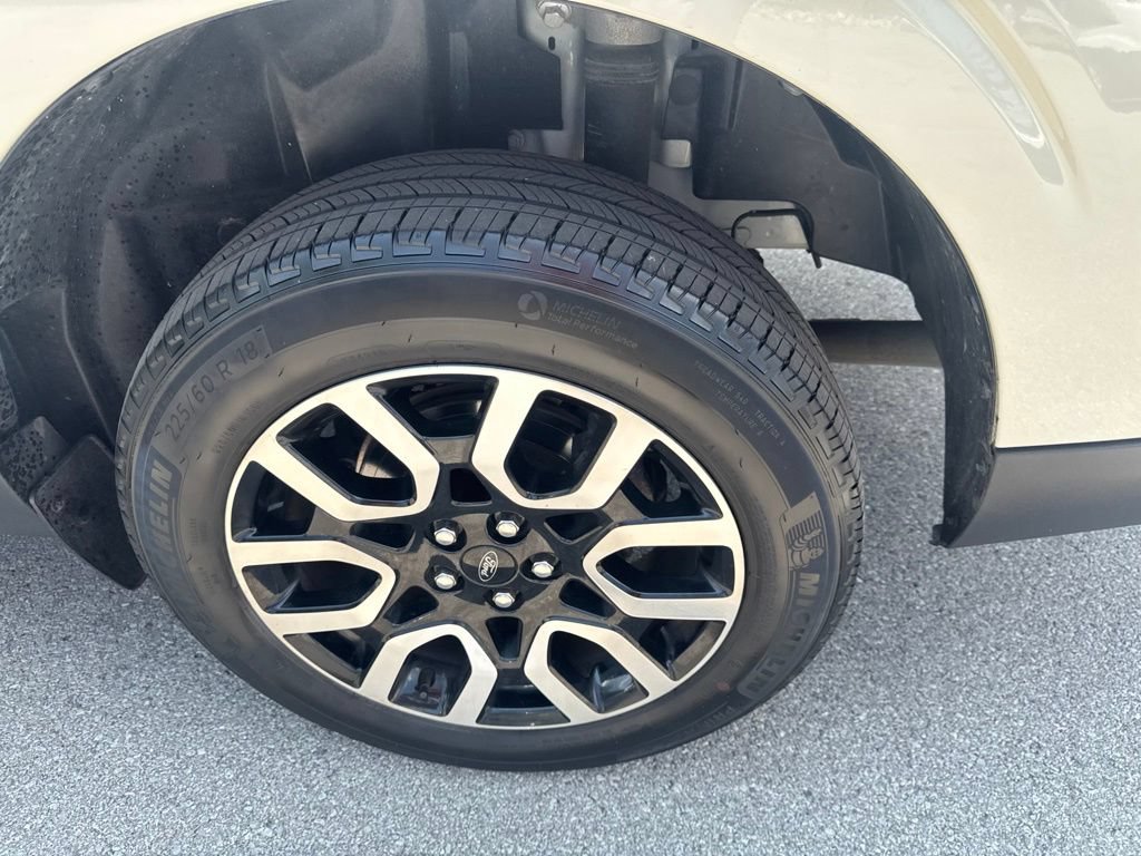 Certified 2024 Ford Maverick Lariat AWD/4WD image 47