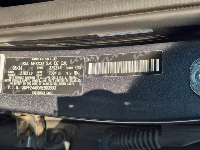Used 2024 Kia Forte LXS w/ LXS Technology Package FWD image 36