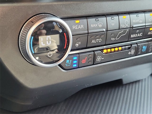 Certified 2020 Ford Expedition Limited w/ Equipment Group 303A image 11