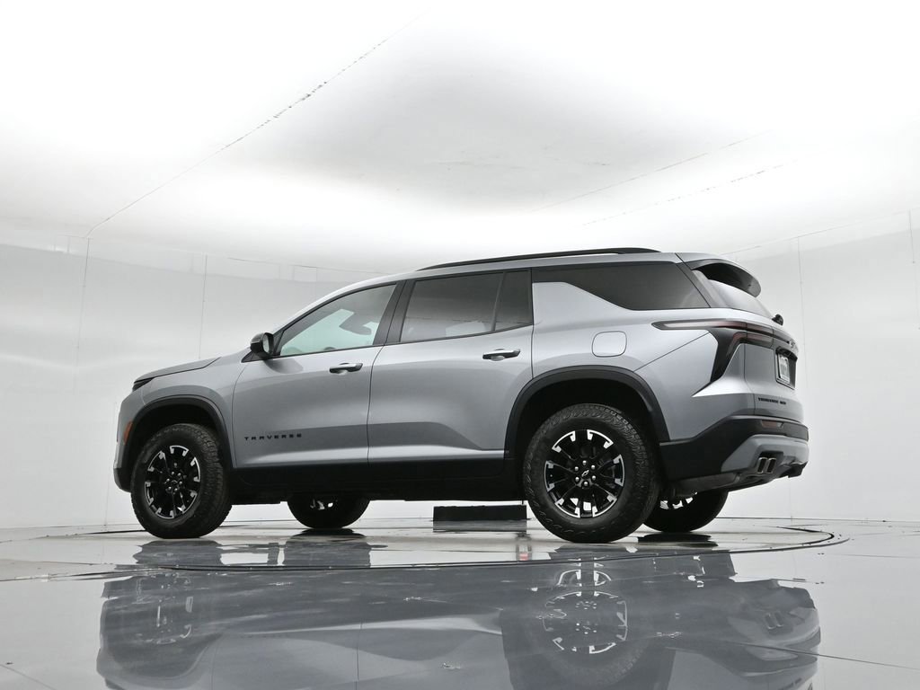Used 2024 Chevrolet Traverse Z71 w/ LPO, Floor Liner Package image 23