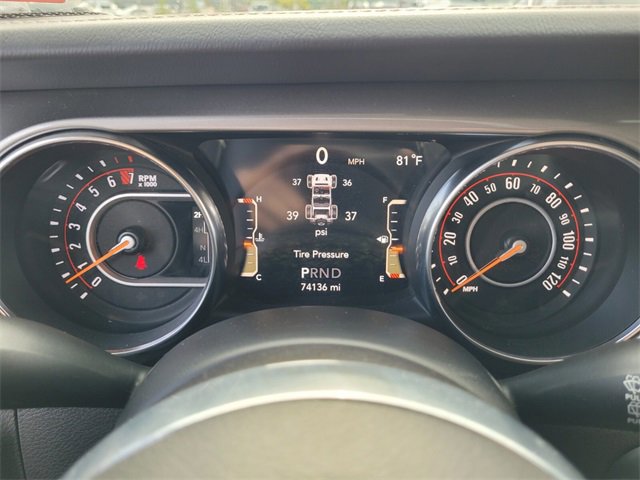 Used 2019 Jeep Wrangler Unlimited Sahara image 32