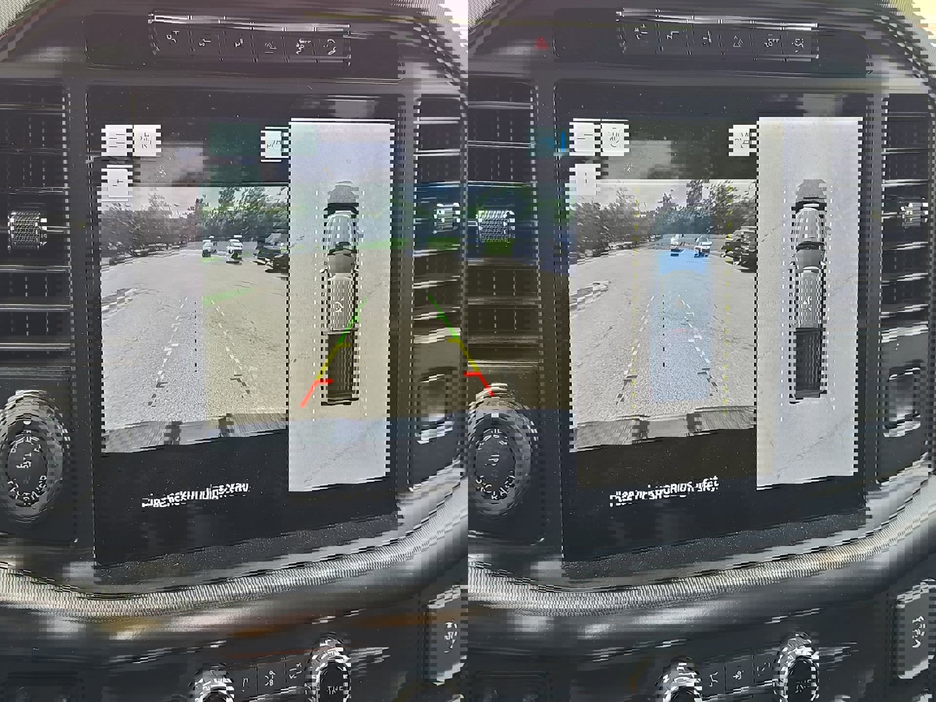 Certified 2023 Ford F150 Platinum w/ Equipment Group 701A High image 17