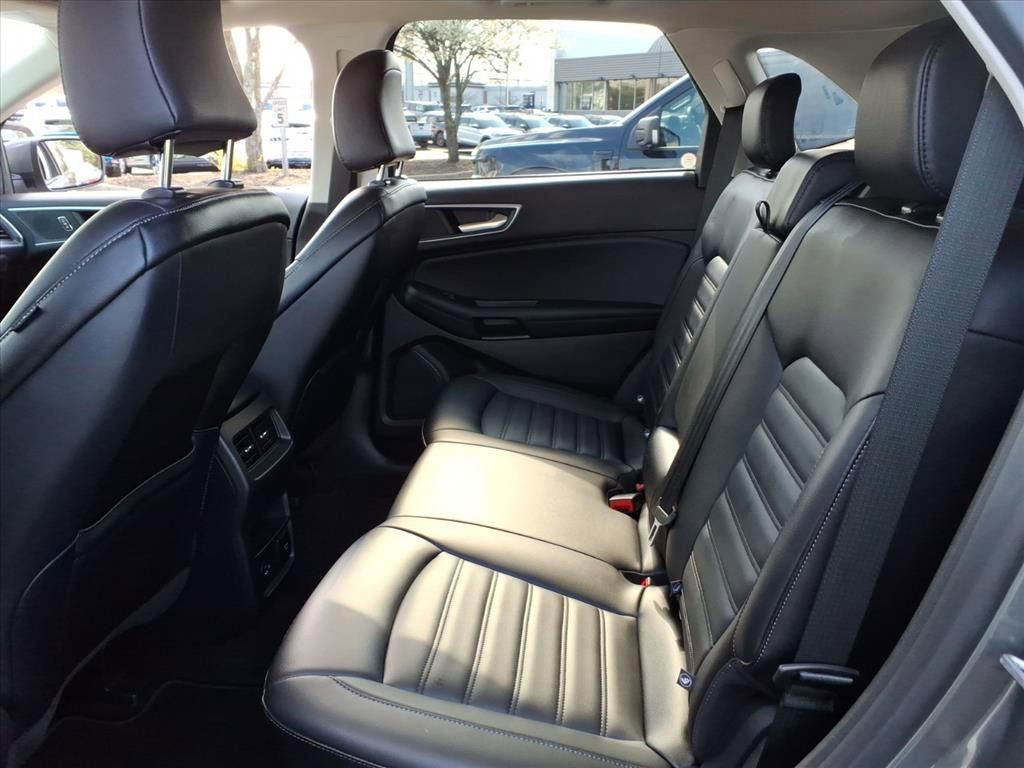 Certified 2022 Ford Edge SEL w/ Convenience Package image 16